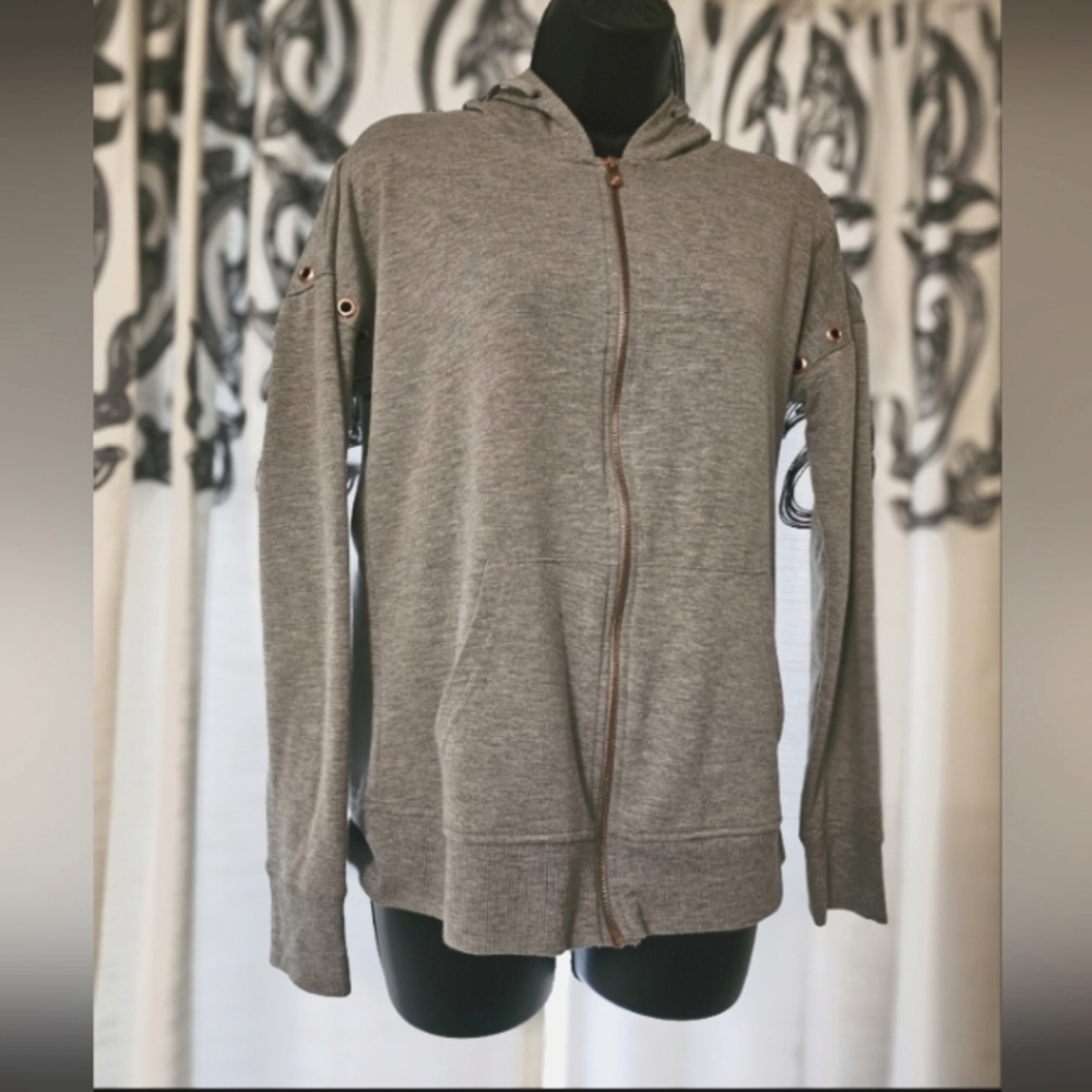 Adrienne Vittadini Stylish Gray Hoodie with Grommet Accents